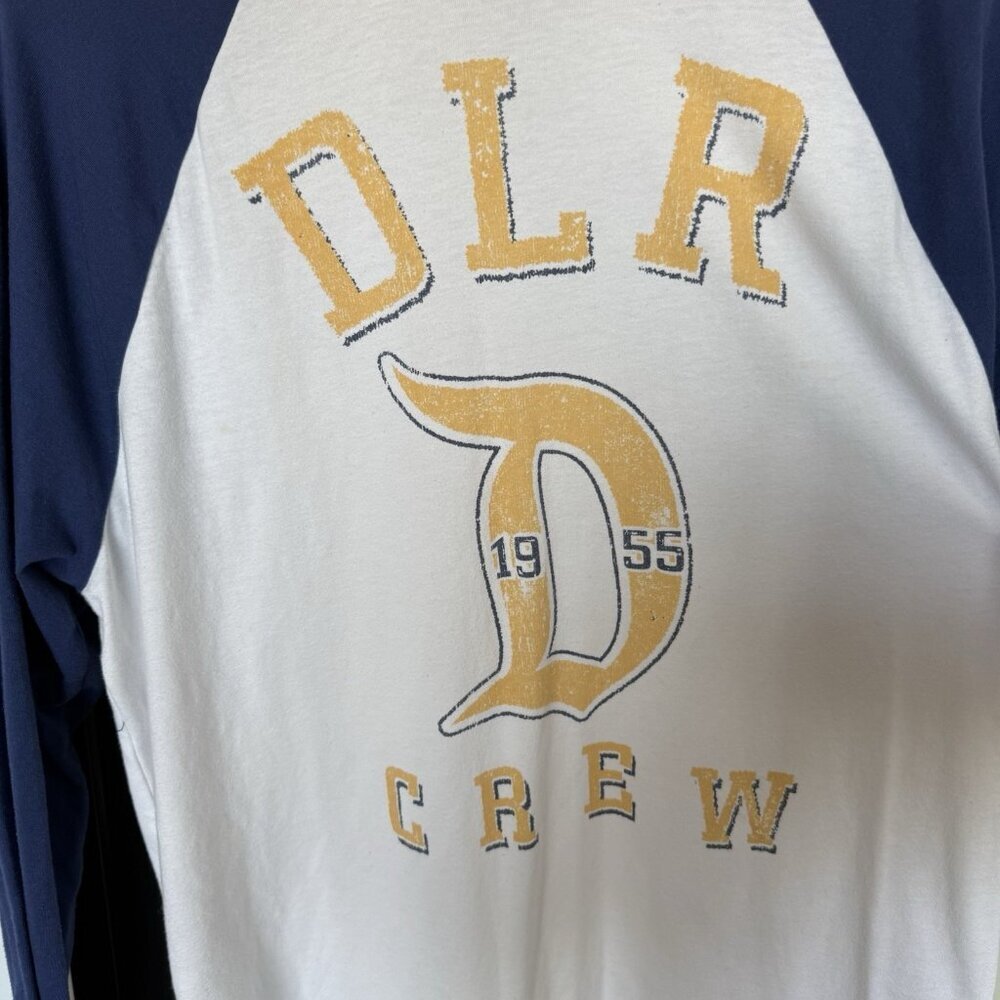 Disneyland Resort Crew‎ Men’s Long Sleeve T-shirt Sz Large Disney Parks Vacation - Picture 8 of 8